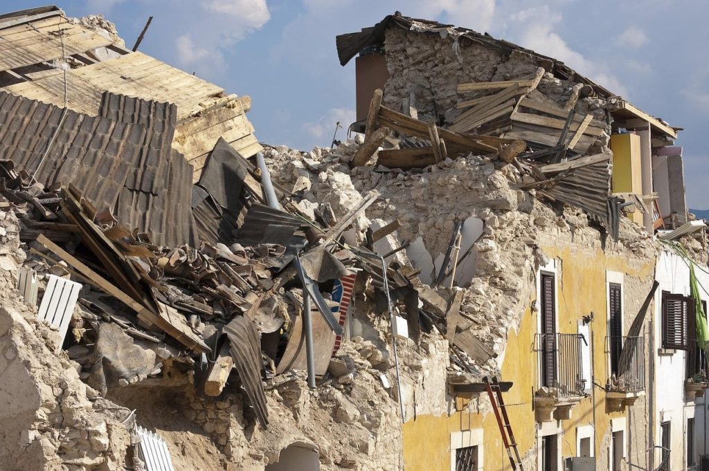 struktur bangunan tahan gempa