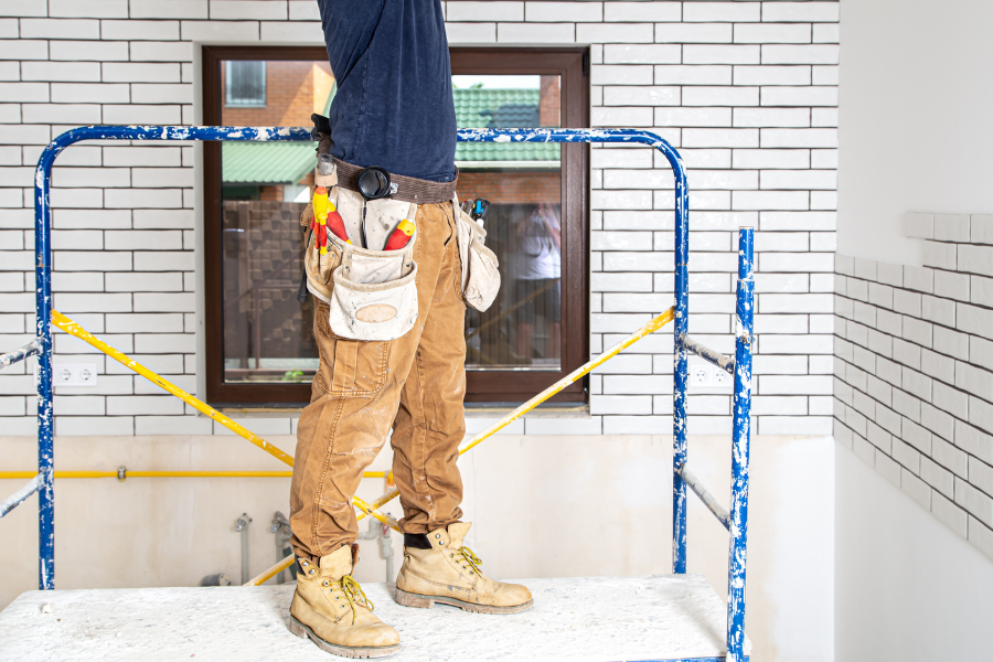 mengecat ulang area tertentu 